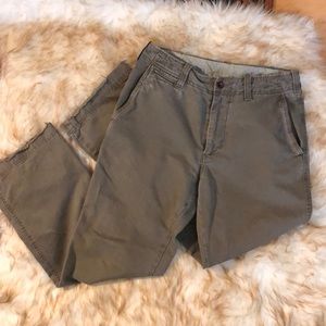 Men’s khakis 🤑 Priced to Sell 🤑